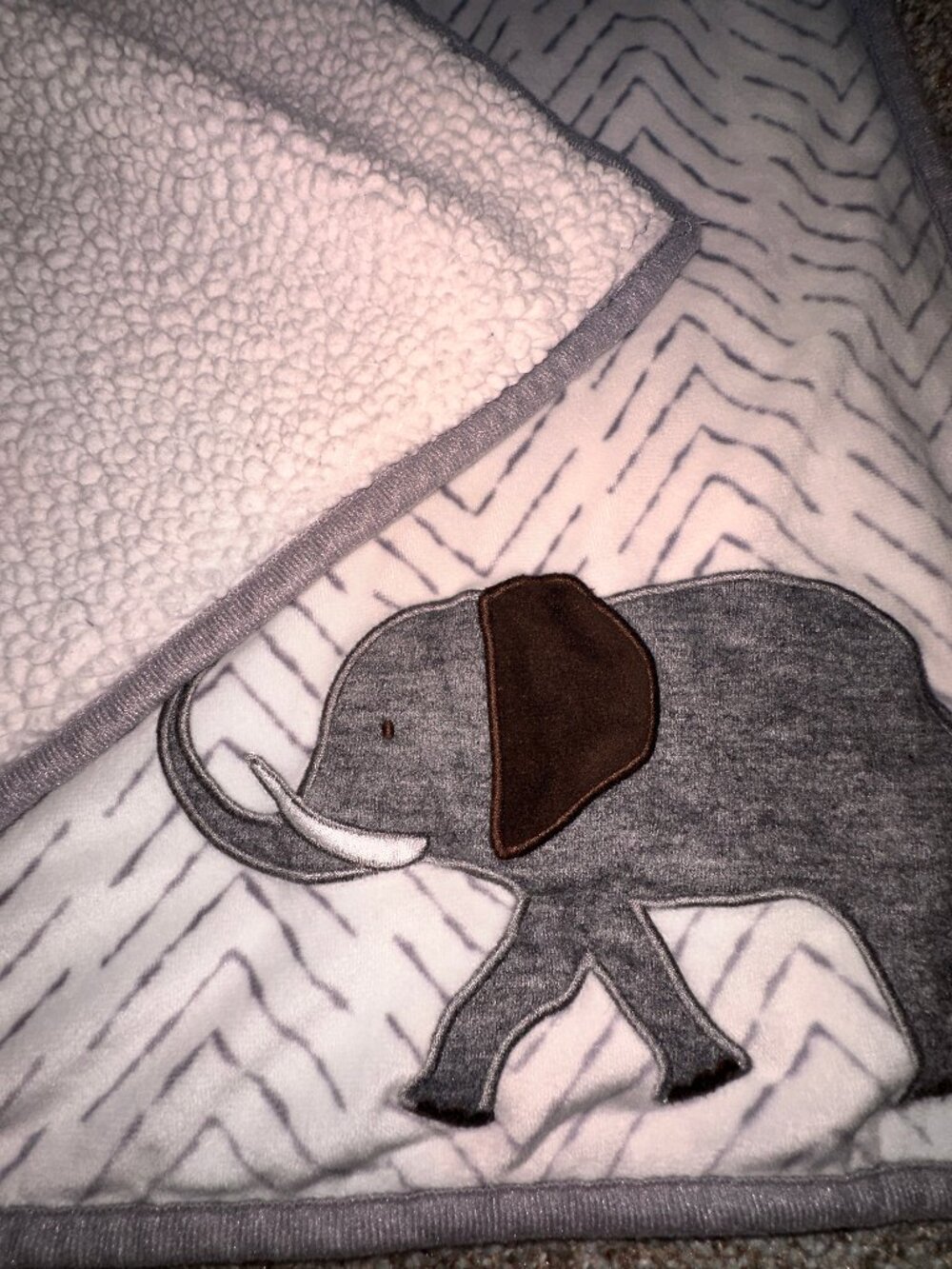 LAMBS & IVY Plush Baby Blanket Lovey Elephant Gray White Chevron Stripes